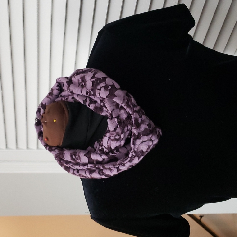 Scarf - Picture 2 of 4